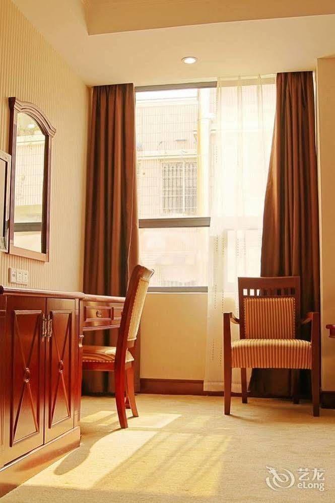 Xiamen Convention Center Edinburgh International Hotel מראה חיצוני תמונה